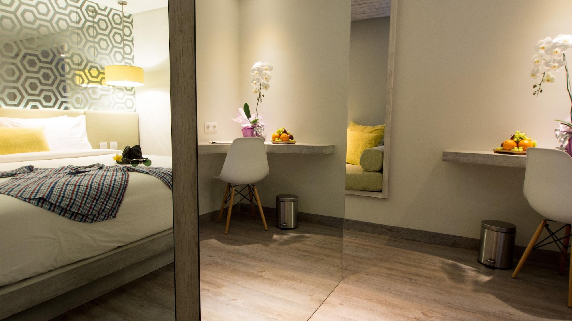 Hotel Daun Bali Seminyak Екстер'єр фото