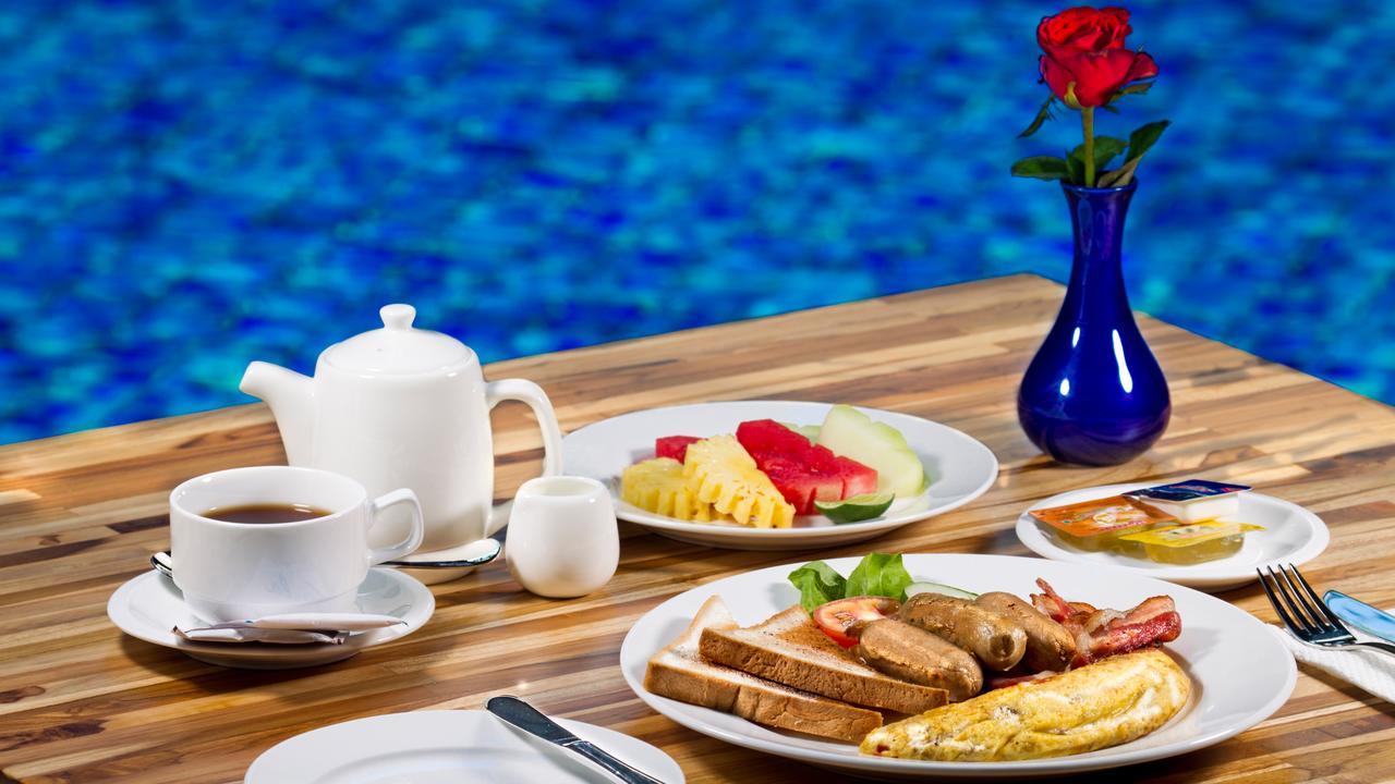 Hotel Daun Bali Seminyak Екстер'єр фото