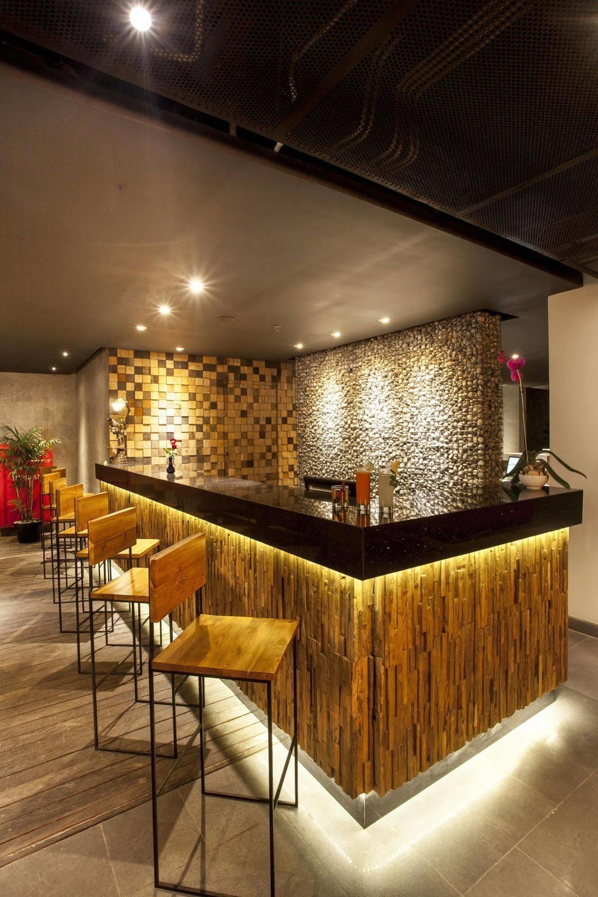 Hotel Daun Bali Seminyak Екстер'єр фото