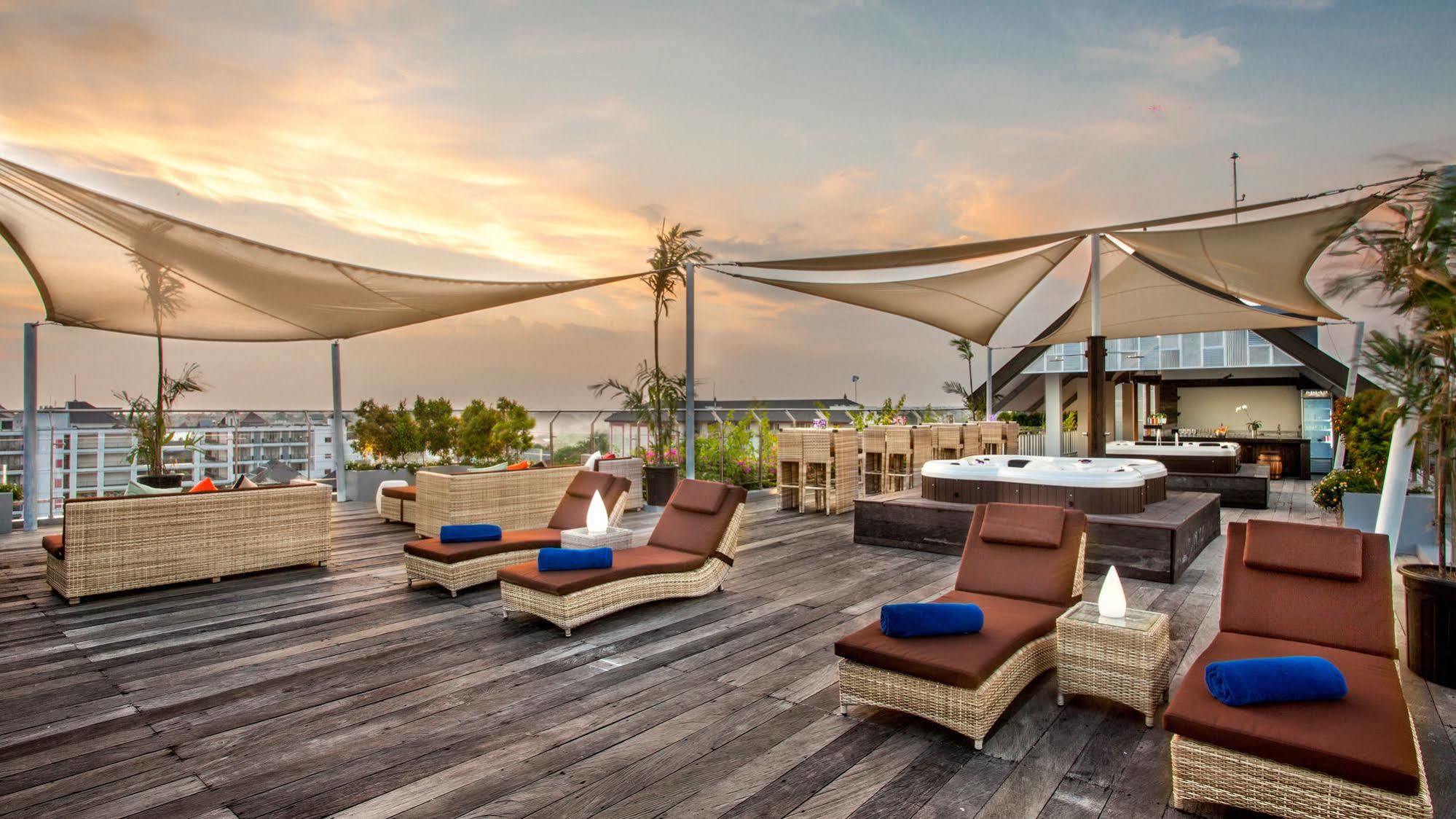 Hotel Daun Bali Seminyak Екстер'єр фото